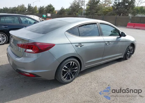 2019 Hyundai Elantra Se из США, поврежденный, VIN KMHD74LF4KU809366